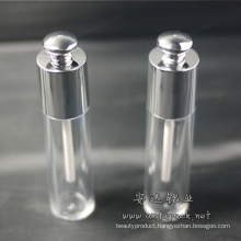 lip gloss container with aluminum silver cap